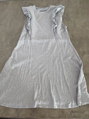 Ruffle-Trim Sleeveless Knit Dress in Light Gray